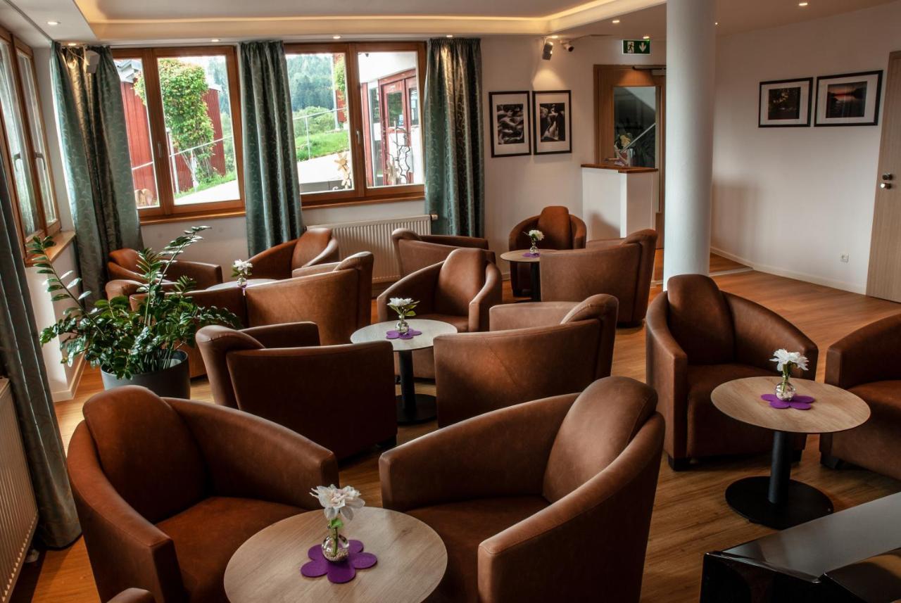 Village Hotel Bayerischer Wald Neukirchen  ภายนอก รูปภาพ