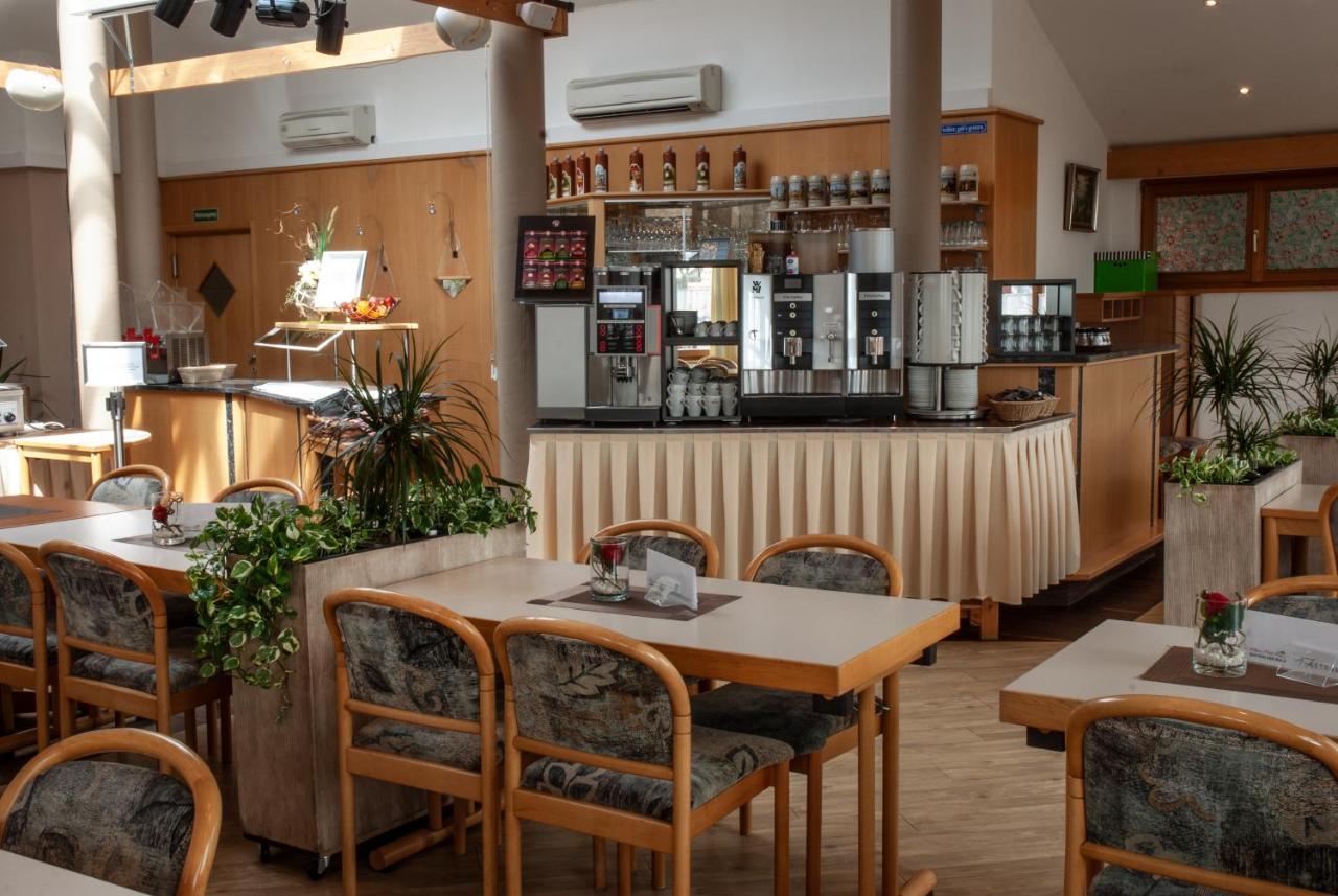 Village Hotel Bayerischer Wald Neukirchen  ภายนอก รูปภาพ